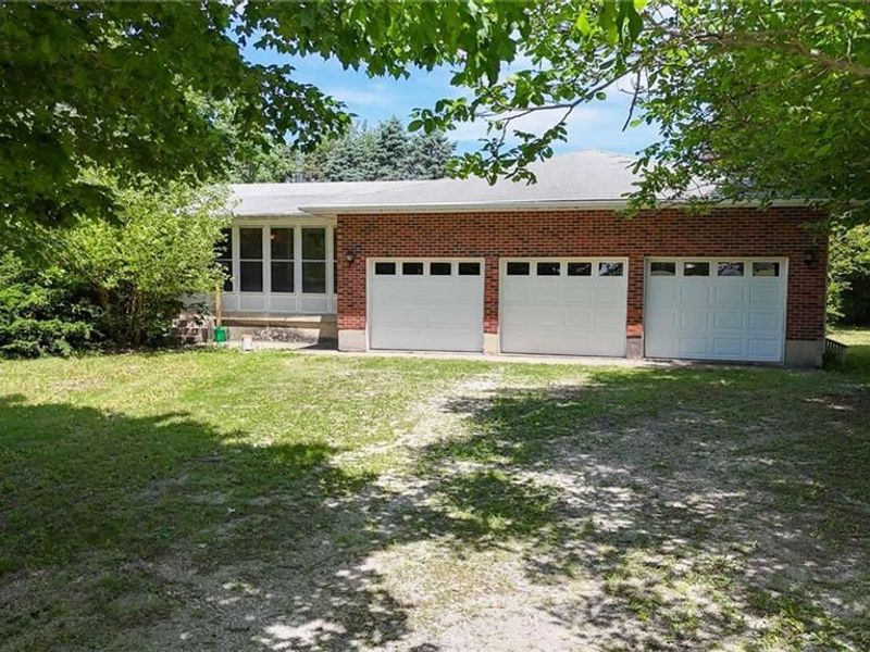 8833 E State Route 41, New Carlisle, OH 45344 Photo 3