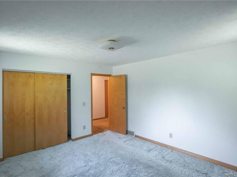 8833 E State Route 41, New Carlisle, OH 45344 Photo 30