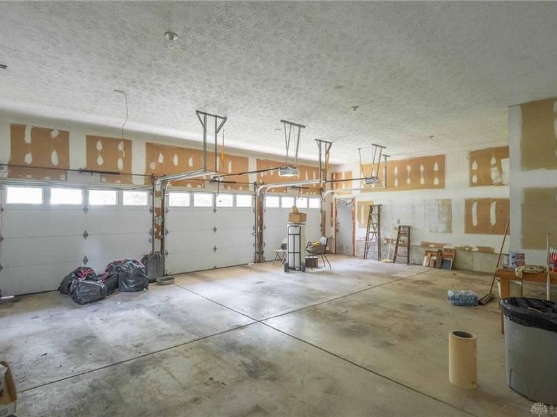 8833 E State Route 41, New Carlisle, OH 45344 Photo 38