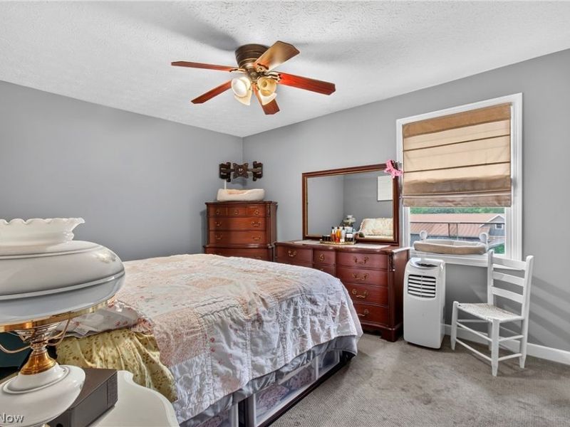 5668 Perry Hills Drive SW, Canton, OH 44706 Photo 24