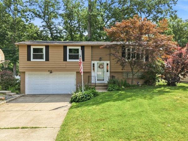805 Trumbull Drive , Niles, OH 44446