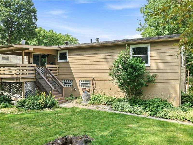 805 Trumbull Drive, Niles, OH 44446 Photo 2