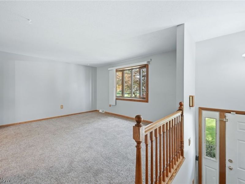 805 Trumbull Drive, Niles, OH 44446 Photo 6