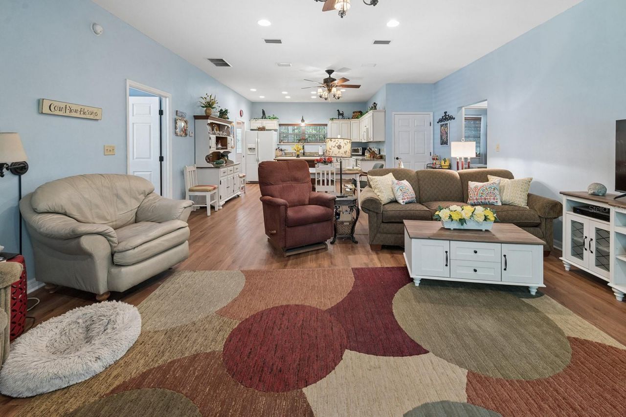 14590 NE 35th Avenue, Chiefland, FL 32626 Photo