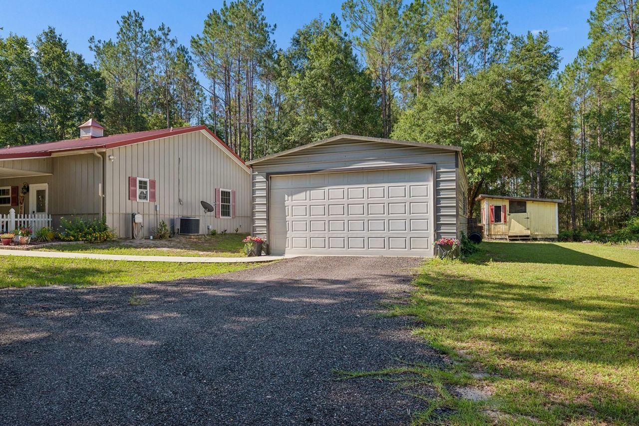 14590 NE 35th Avenue, Chiefland, FL 32626 Photo
