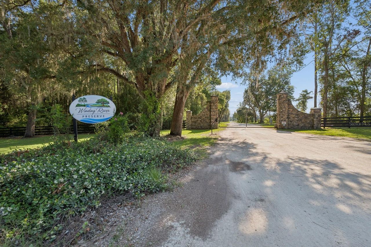14590 NE 35th Avenue, Chiefland, FL 32626 Photo