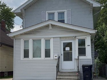 318 77th Street, Niagara Falls, NY 14304