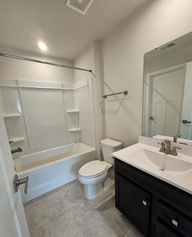 303 Golan Circle  Photo 8