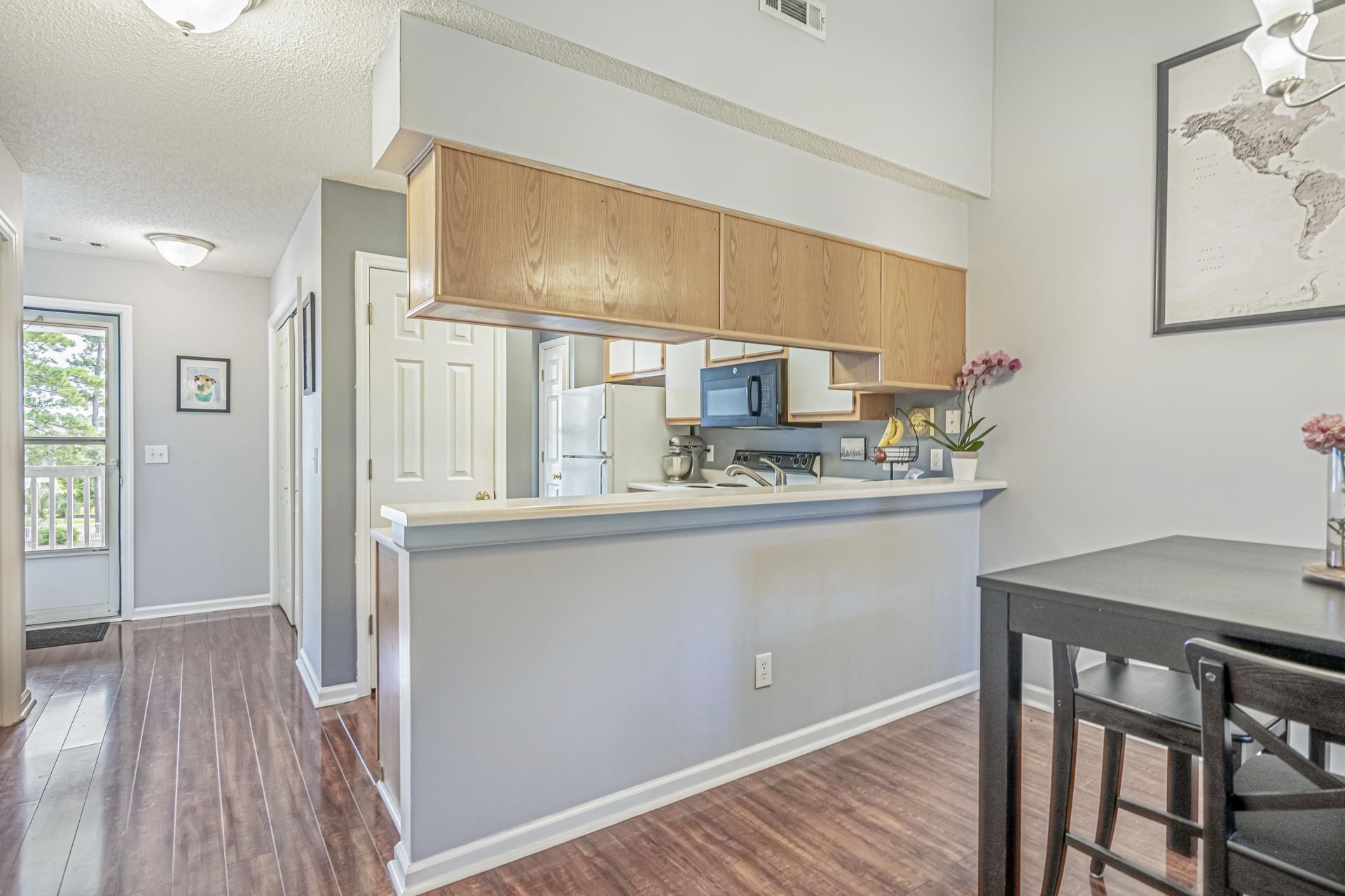 4930 Windsor Green Way  Photo 10
