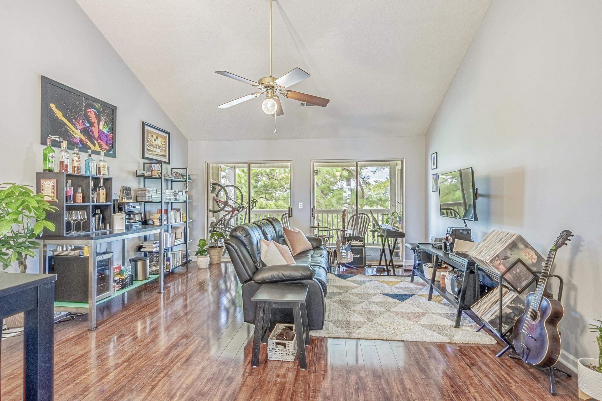 4930 Windsor Green Way  Photo 14
