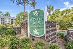 4930 Windsor Green Way  photo 4