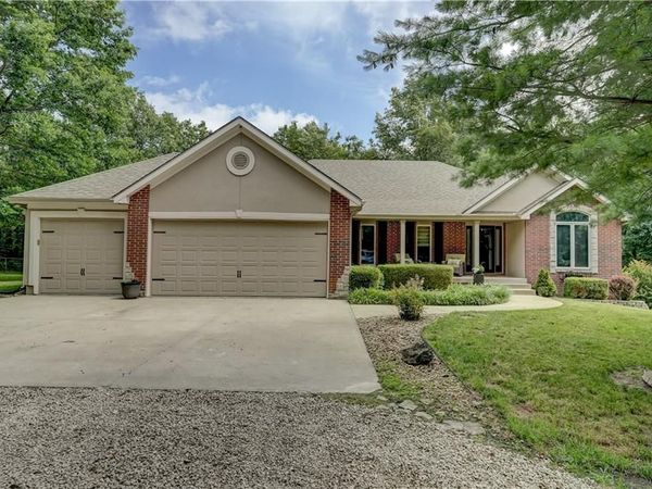 1877 NW 260th Road, Kingsville, MO 64061