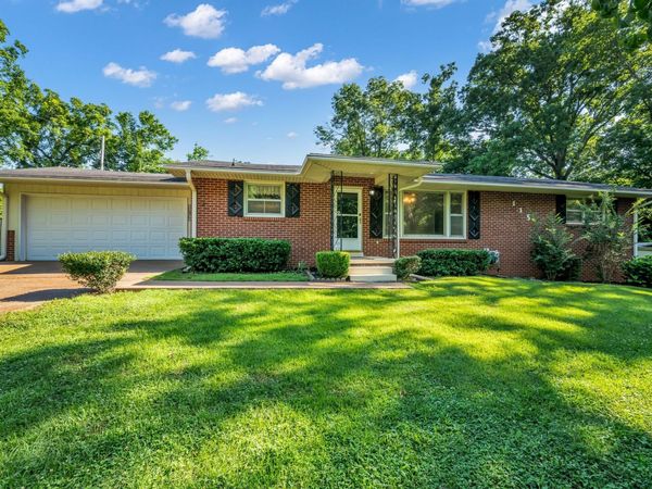 115 Atkinson Hts , Centerville, TN 37033