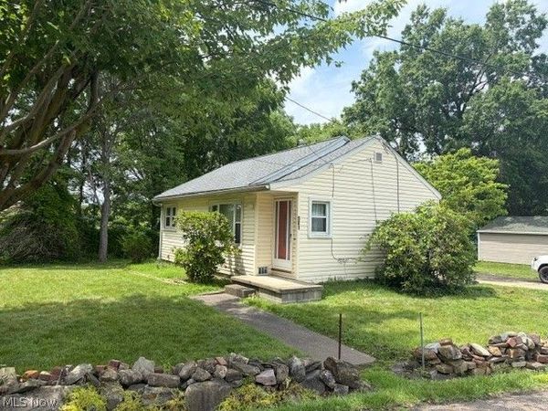 581 Fillmore Avenue , Akron, OH 44314