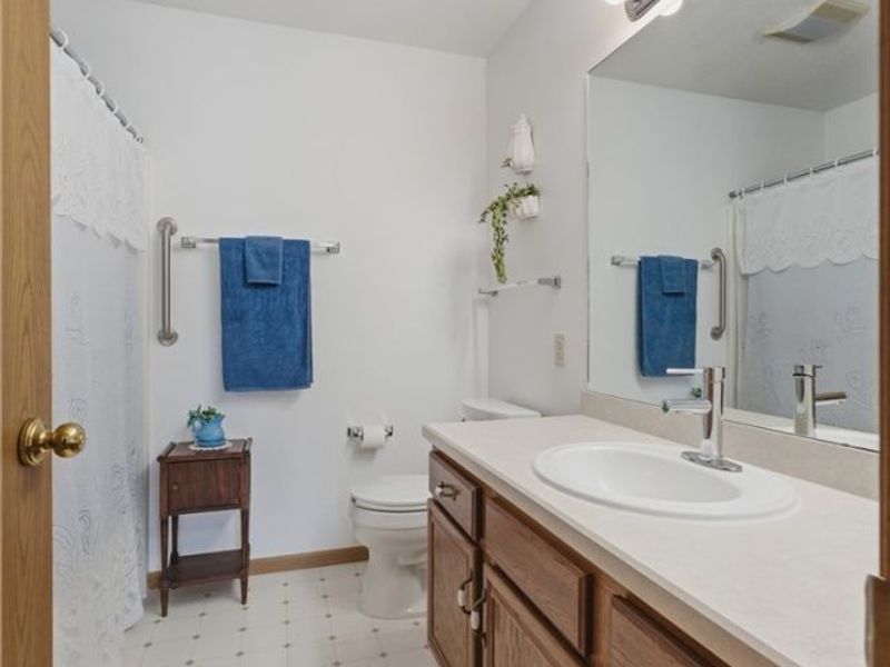 7757 Brittanney Drive, North Canton, OH 44720 Photo 34