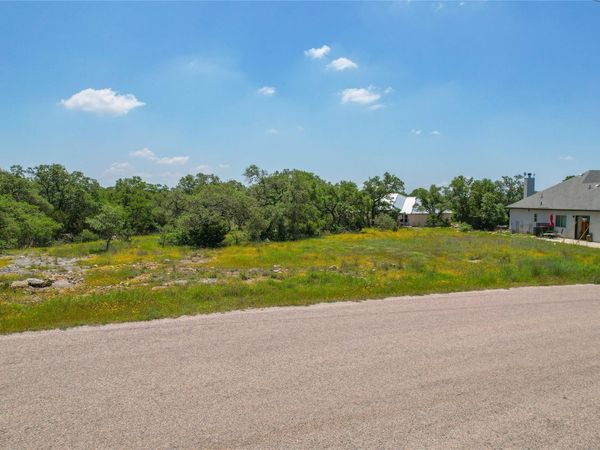 121 Asa Harold, Blanco, TX 78606