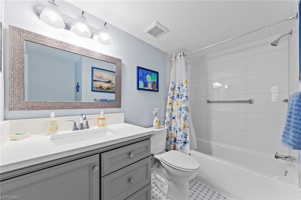 248 Palm Dr , Unit 3, Naples, FL 34112 Photo