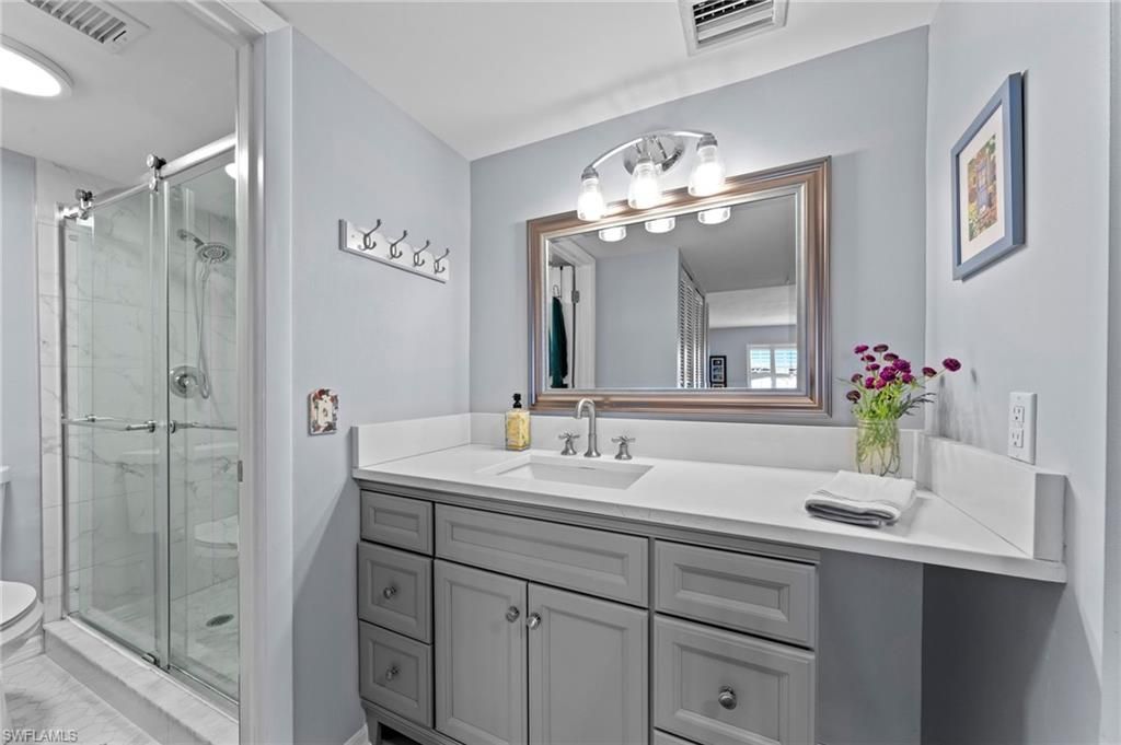 248 Palm Dr , Unit 3, Naples, FL 34112 Photo
