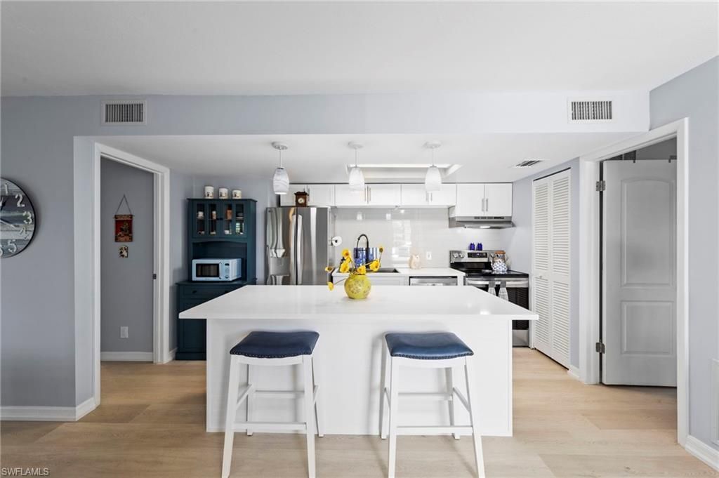 248 Palm Dr , Unit 3, Naples, FL 34112 Photo