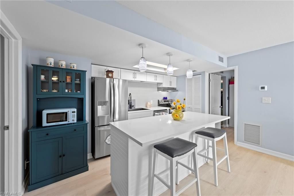 248 Palm Dr , Unit 3, Naples, FL 34112 Photo