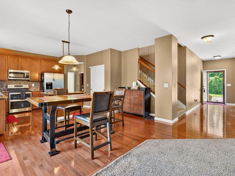 7171 Blue Holly Drive, Lewis Center, OH 43035 Photo 10