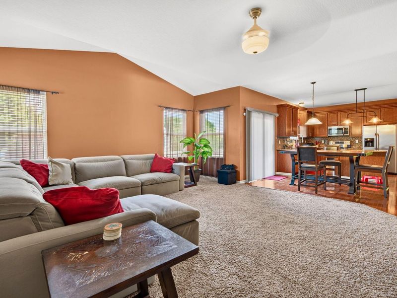 7171 Blue Holly Drive, Lewis Center, OH 43035 Photo 12