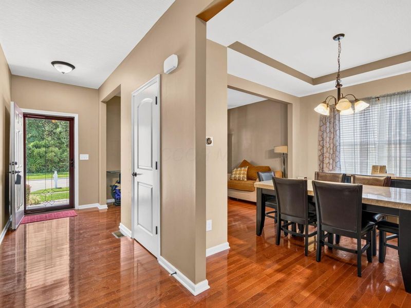 7171 Blue Holly Drive, Lewis Center, OH 43035 Photo 6