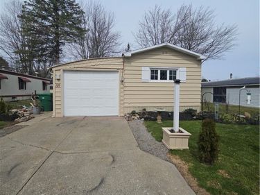 55 Aspen Street, Akron, NY 14001