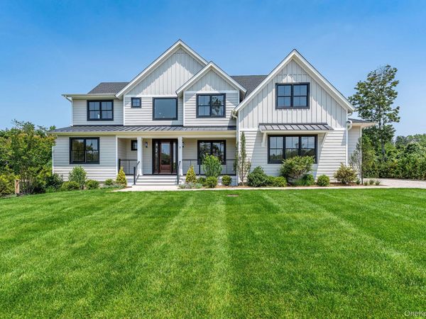 7 Sea Crest Court, Jamesport, NY 11947