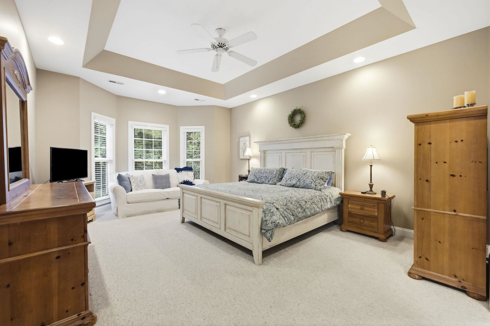 37 Highwood Circle  Photo 21
