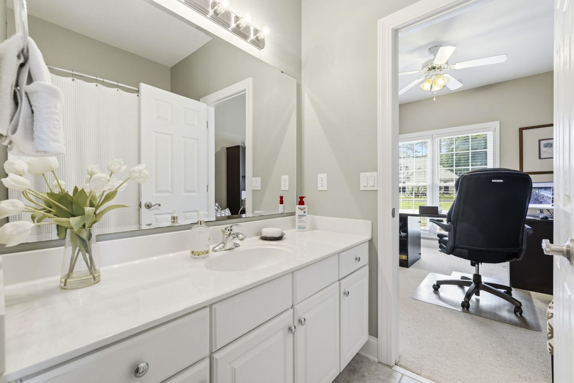 37 Highwood Circle  Photo 29
