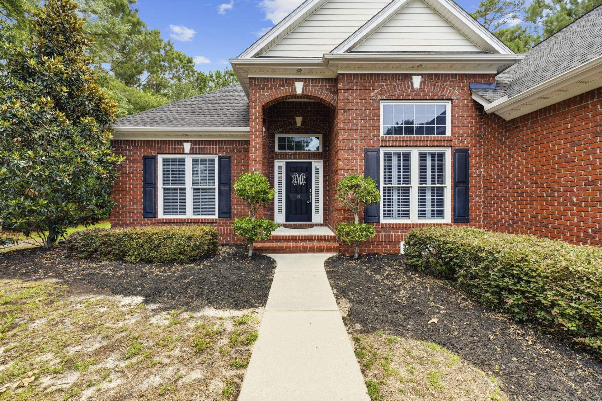 37 Highwood Circle  Photo 6