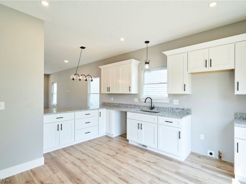 1606 337th Street, Eastlake, OH 44095 Photo 4