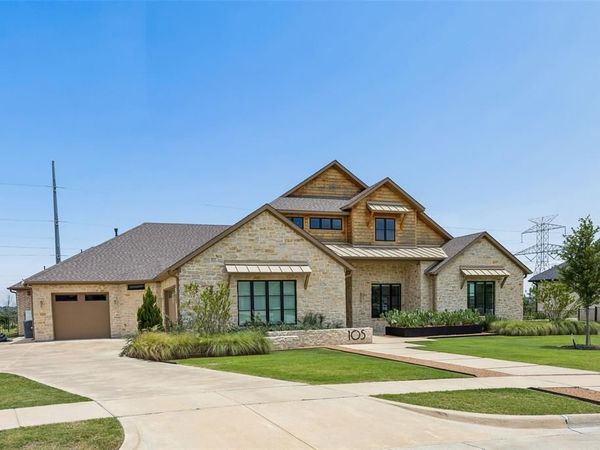 105 Stafford Drive, Heath, TX 75032