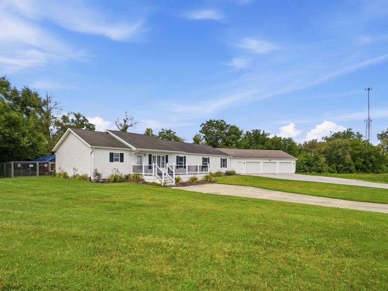 14513 Cemetery Road, Wapakoneta, OH 45895 Photo 4