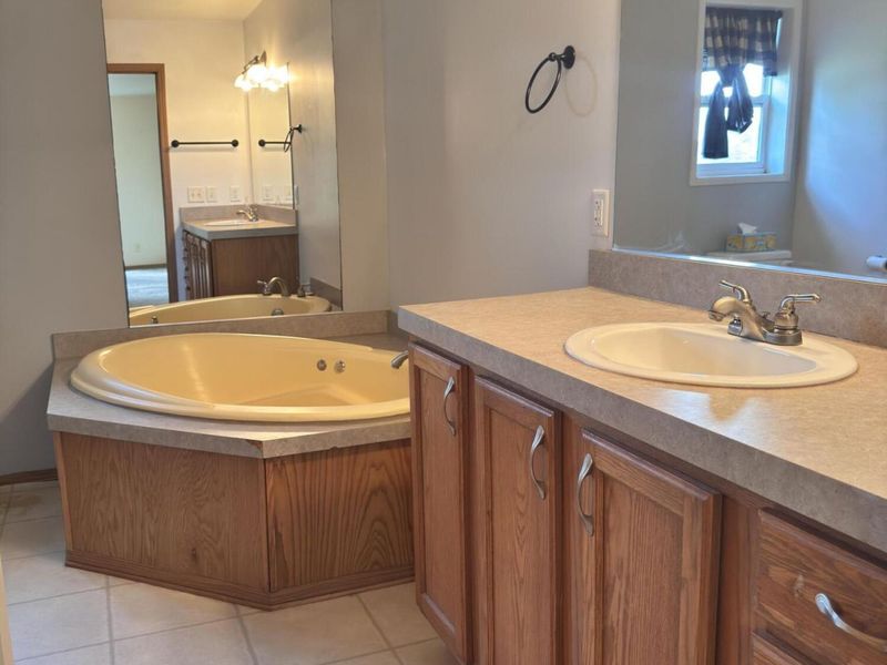 14513 Cemetery Road, Wapakoneta, OH 45895 Photo 6
