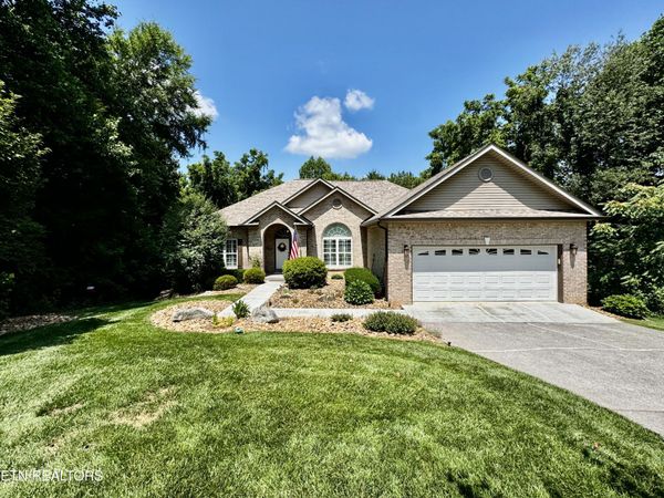 232 Mialaquo Circle, Loudon, TN 37774
