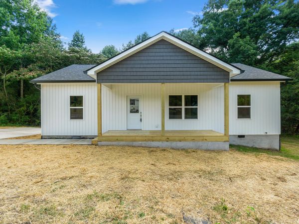 1105 N Chattanooga Street, LaFayette, GA 30728