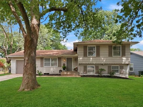 4115 S Cottage Avenue, Independence, MO 64055