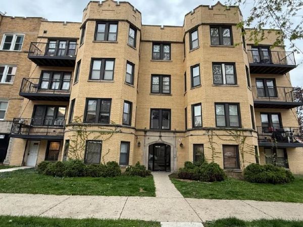 6503 N Mozart Street , Unit 3, Chicago, IL 60645
