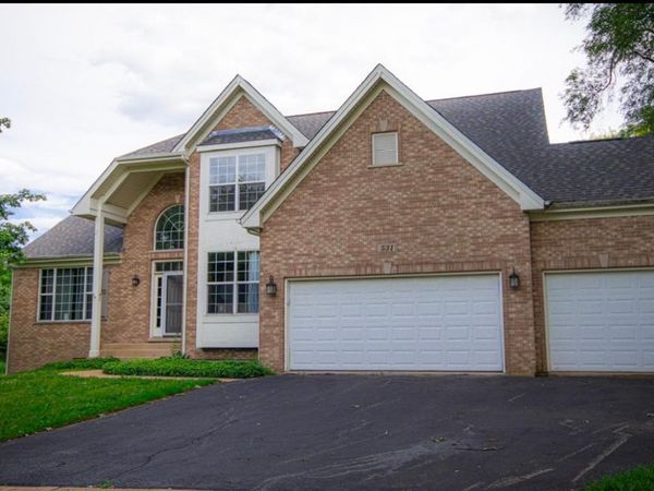 531 Primrose Lane , Crystal Lake, IL 60014