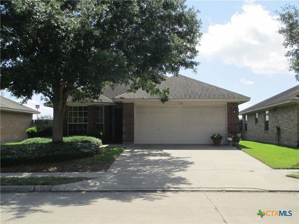 110 Gemini Court , Victoria, TX 77901