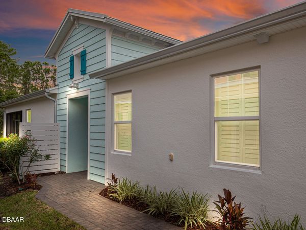 252 Coral Reef Way, Daytona Beach, FL 32124