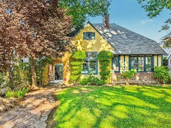 1303 39th Street, Sacramento, CA 95816