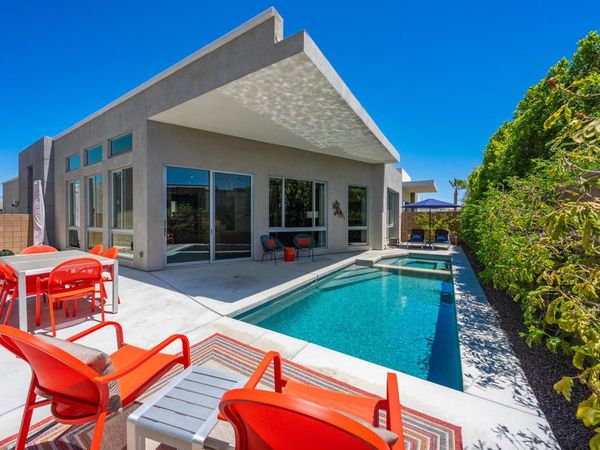 4270 Amber Lane, Palm Springs, CA 92262