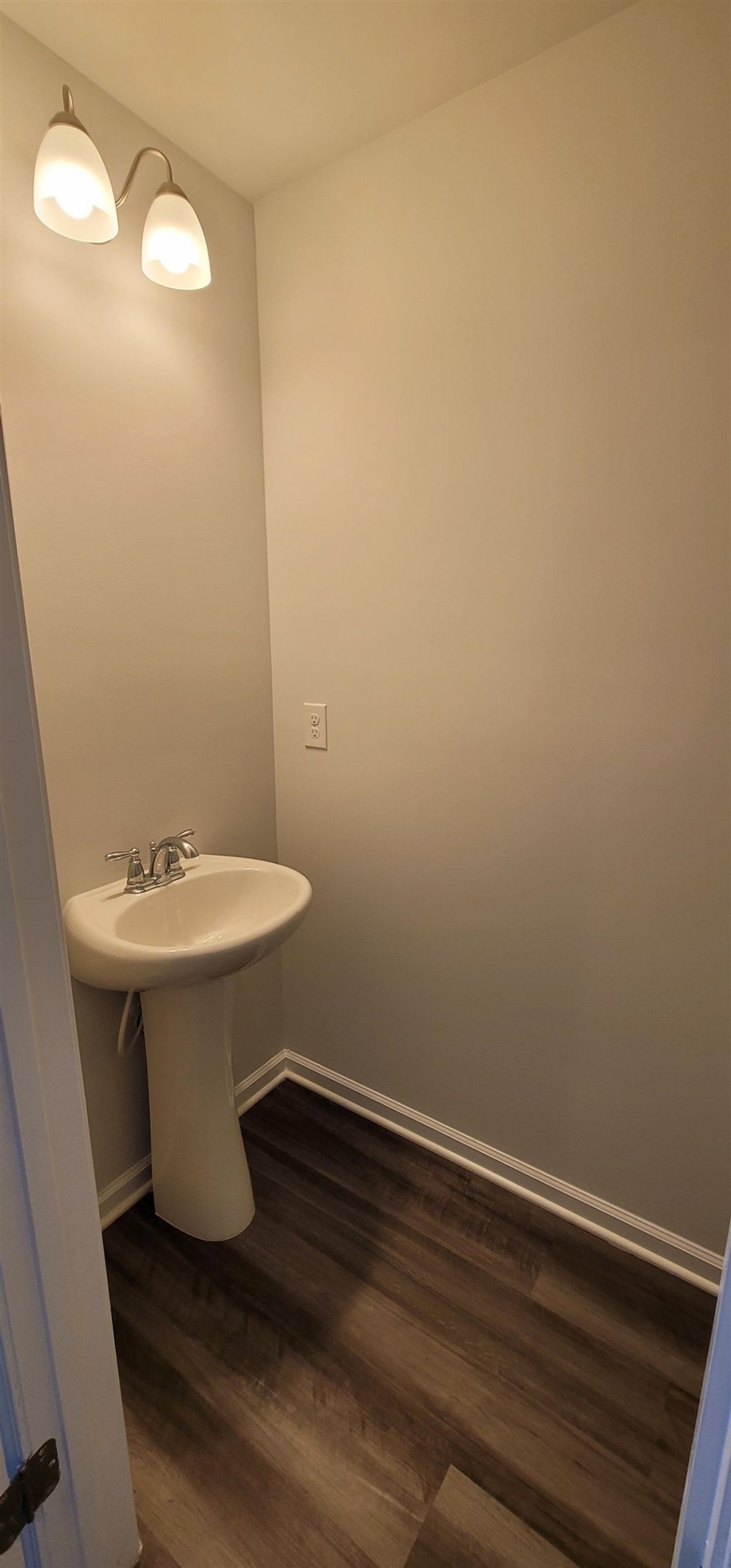 1135 Fairway Ln.  Photo 10