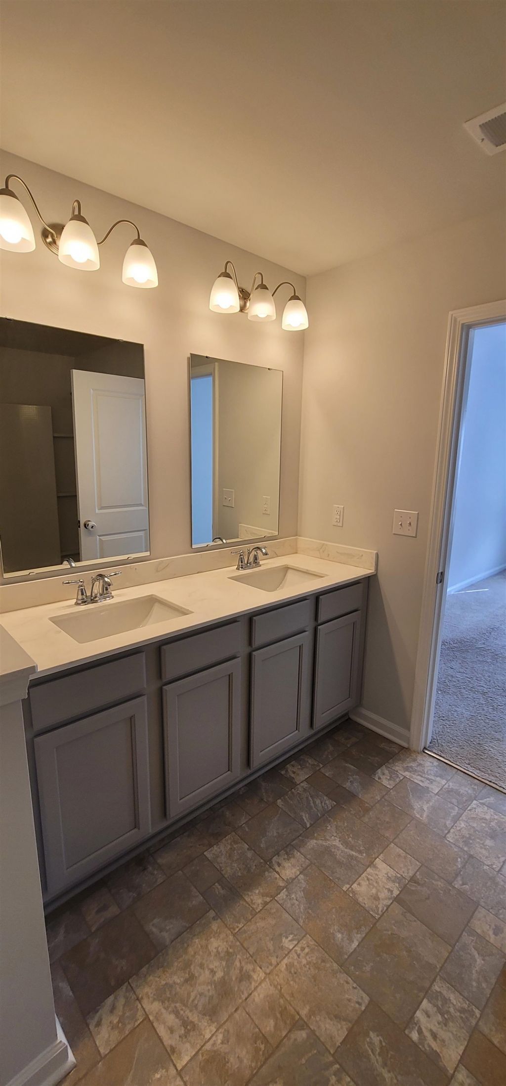 1135 Fairway Ln.  Photo 13