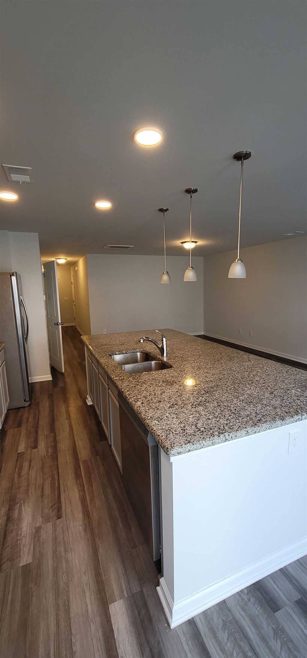 1135 Fairway Ln.  Photo 7