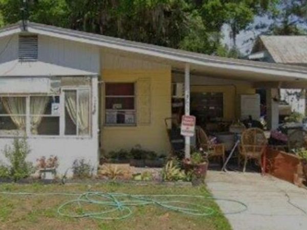 306 EUCALYPTUS Avenue, Crescent City, FL 32112
