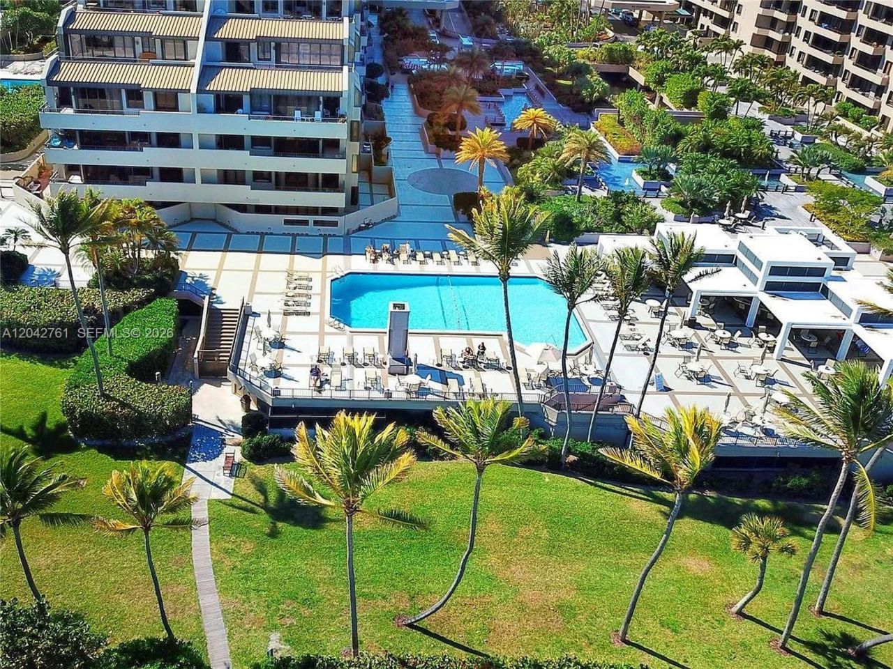 201 Crandon Blvd , Unit 643, Key Biscayne, FL 33149 Photo